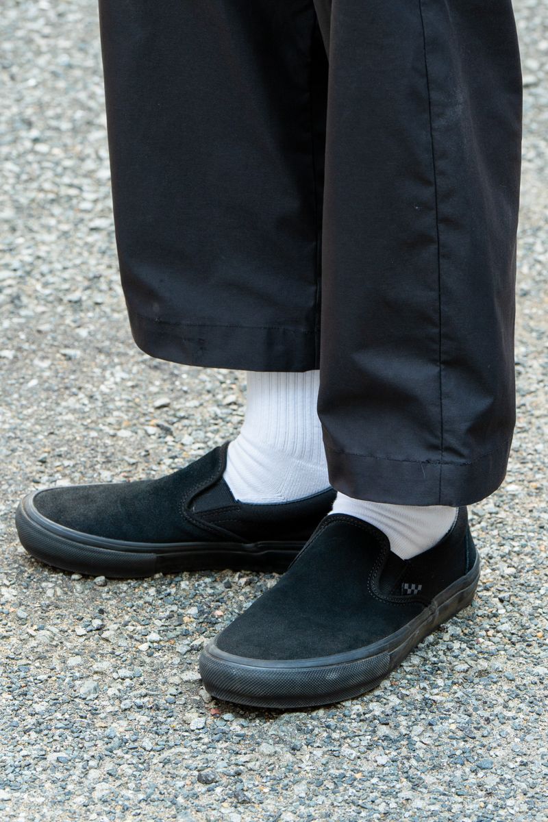 カルチャー色の強い柄シャツをスラックスと 宮城真一 5枚目の写真