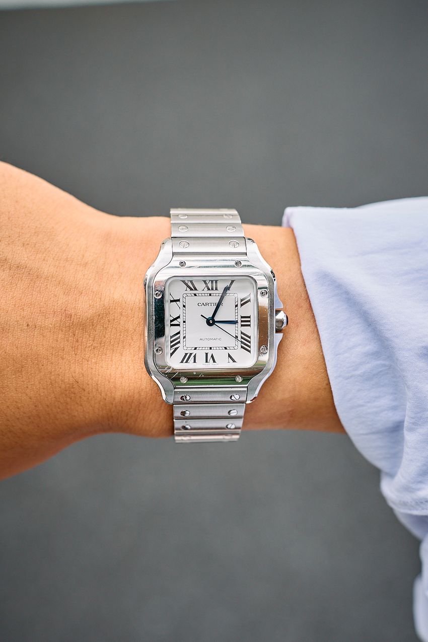 カジュアルコーデに“重み”を授ける、角形時計のチカラをCHECK IT OUT！ - 3枚目の画像