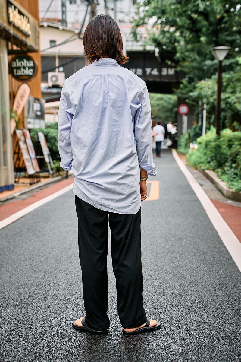 晩夏に増殖中。長袖シャツを涼しげに着流し 及川勝太 2枚目の写真