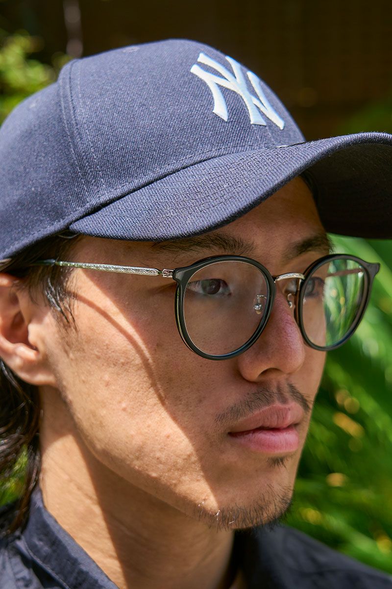 ナイロンベストにはアクティブな小物がベストマッチ 小川 直 3枚目の写真