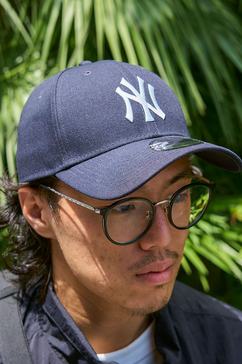 ナイロンベストにはアクティブな小物がベストマッチ 小川 直 2枚目の写真