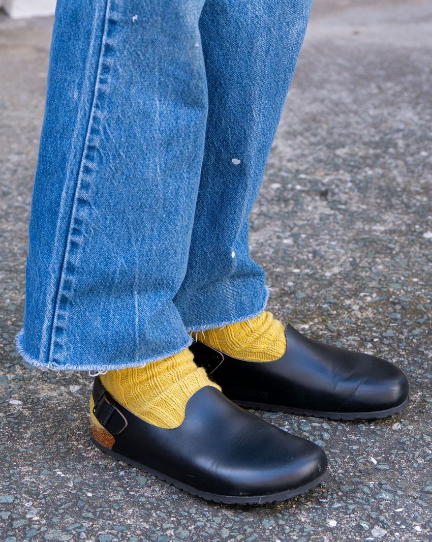 「白T×デニム」を“フツウ”に見せない！ 街の上級者の着こなしに学ぶテクニック - 4枚目の画像