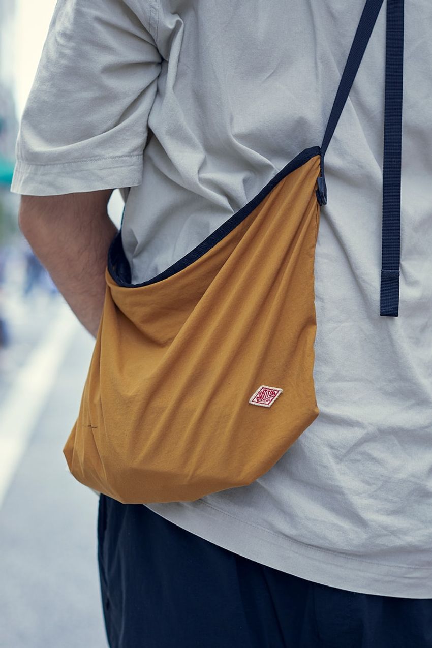 着心地良し、コスパ良し。無印良品のTシャツを洒落て着こなす3人の大人をスナップで - 4枚目の画像