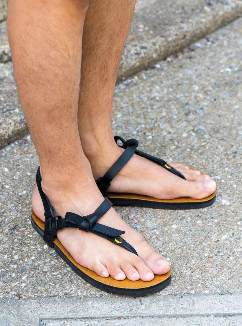 「その黒サンダル、どこのですか？」と思わず聞いた3名。人気はルナサンダル、ダブリューetc. - 11枚目の画像