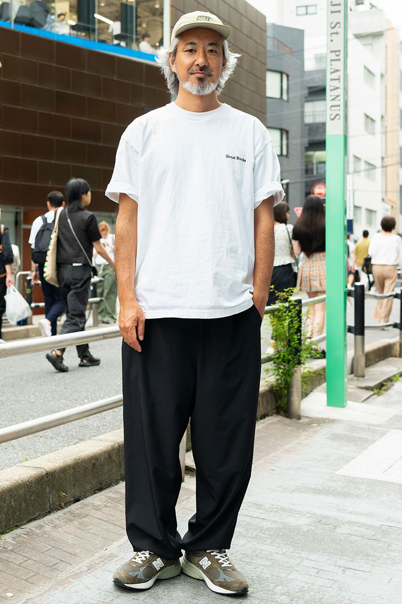 “フトシボ”パンツと袖を捲った、こなれ感満点のTシャツスタイル 菅原 悠
