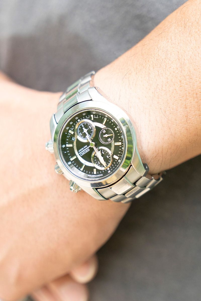 巨匠の世界観を凝縮したアイコニックなグラフィックTコーデ 上甲直人 8枚目の写真