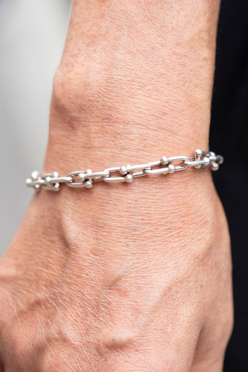 シャリ感のあるシャツとパンツでインスタント＆コンフォートにスタイルアップ 大前友嗣 5枚目の写真