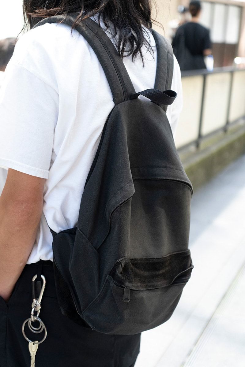 ストリートながらタック入りスラックスで大人っぽく 結城晃太 2枚目の写真