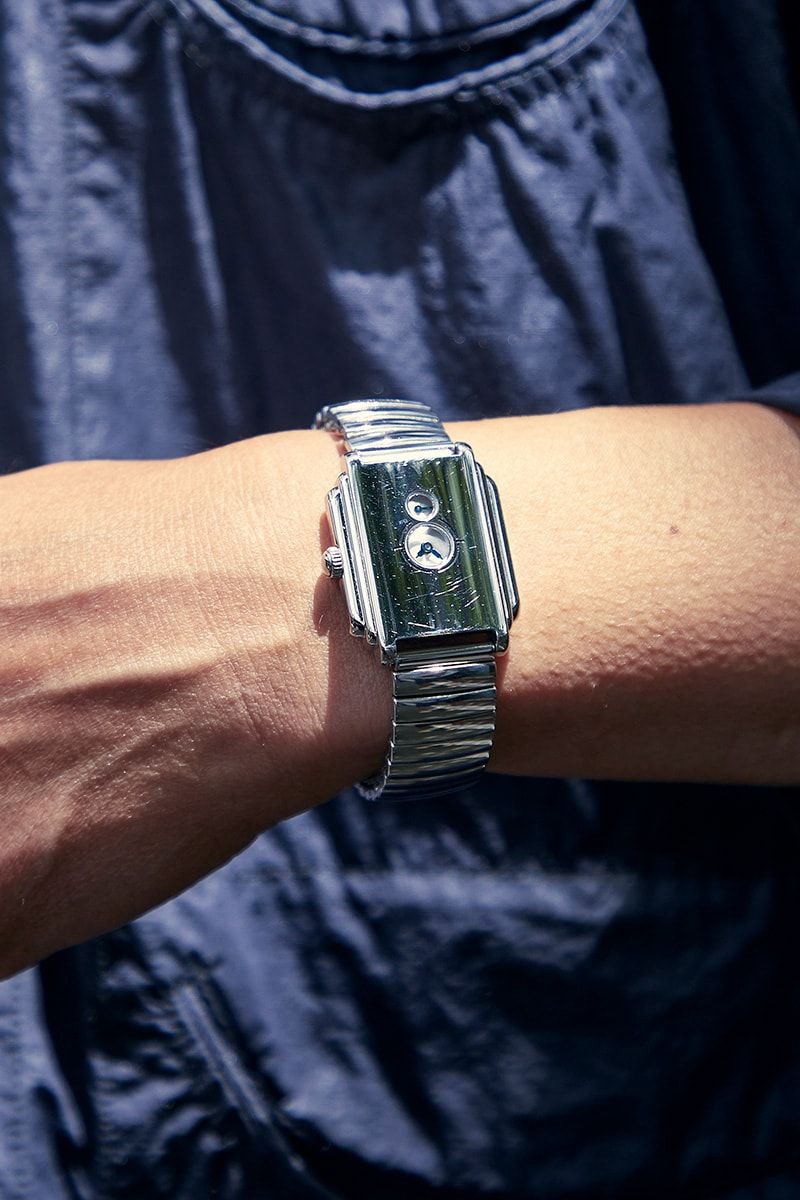 チャイナシャツの意匠を取り込む個性派シャツで作るセットアップコーデ 松下和正 2枚目の写真