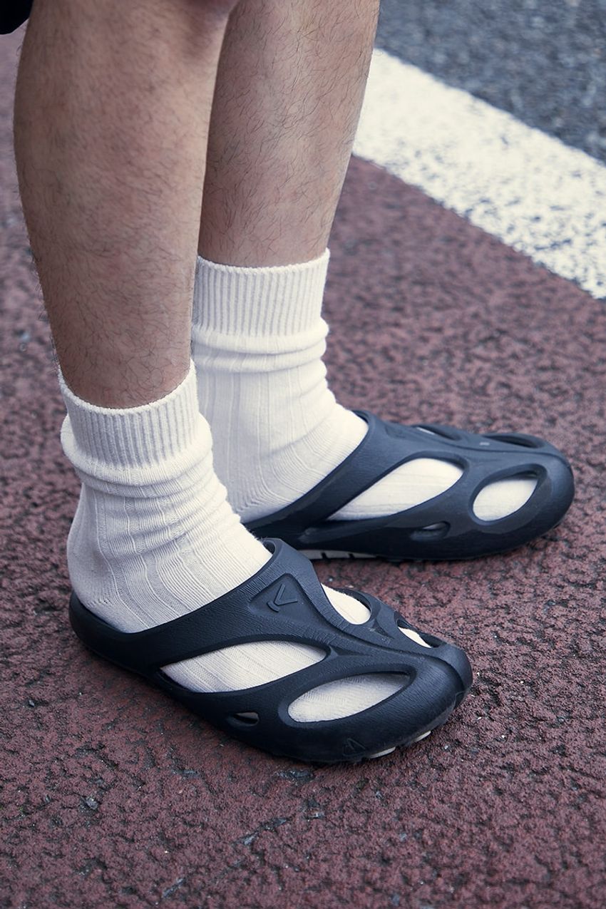 半袖シャツは「ダイワ ピア39」で！無地、チェック……洒落者たちの愛用品を拝見 - 4枚目の画像