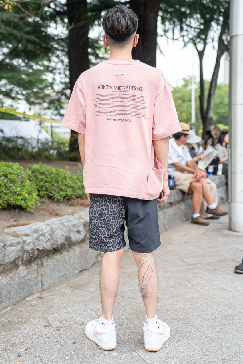 好感度な街の洒落者たちに学ぶ、「失敗しない大人のピンクの取り入れ方」3選！ - 9枚目の画像