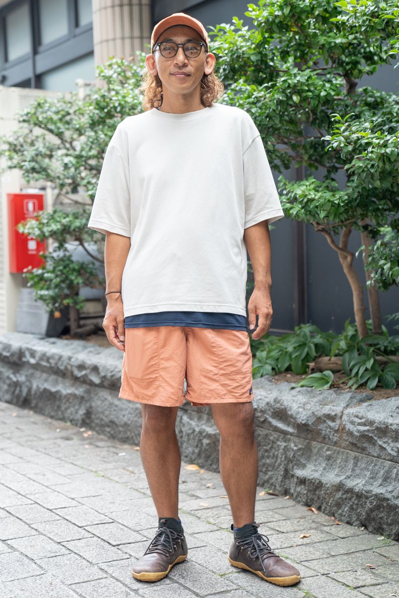 爽やかサーモンピンクをビボで歩く 加藤武史
