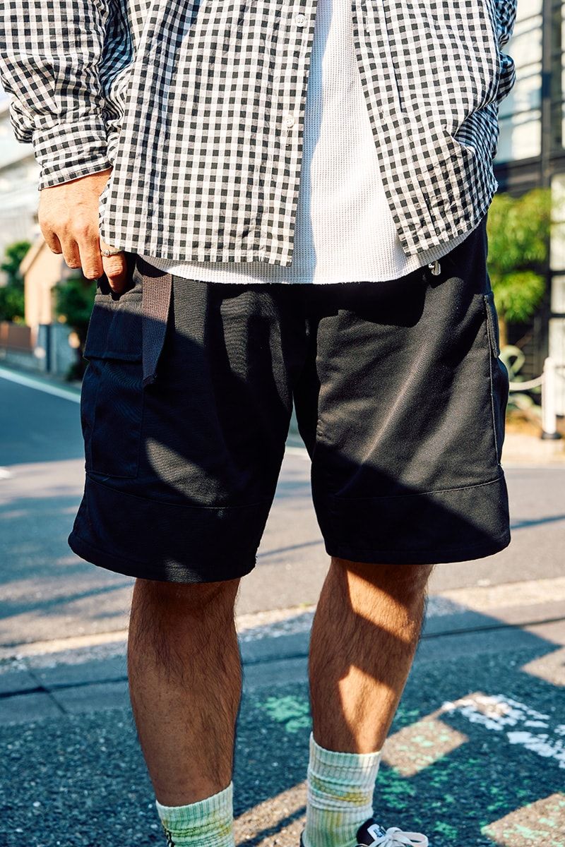 淡い“タイダイ”ソックスでモノトーンスタイルに遊びゴコロを 植松富志男 4枚目の写真