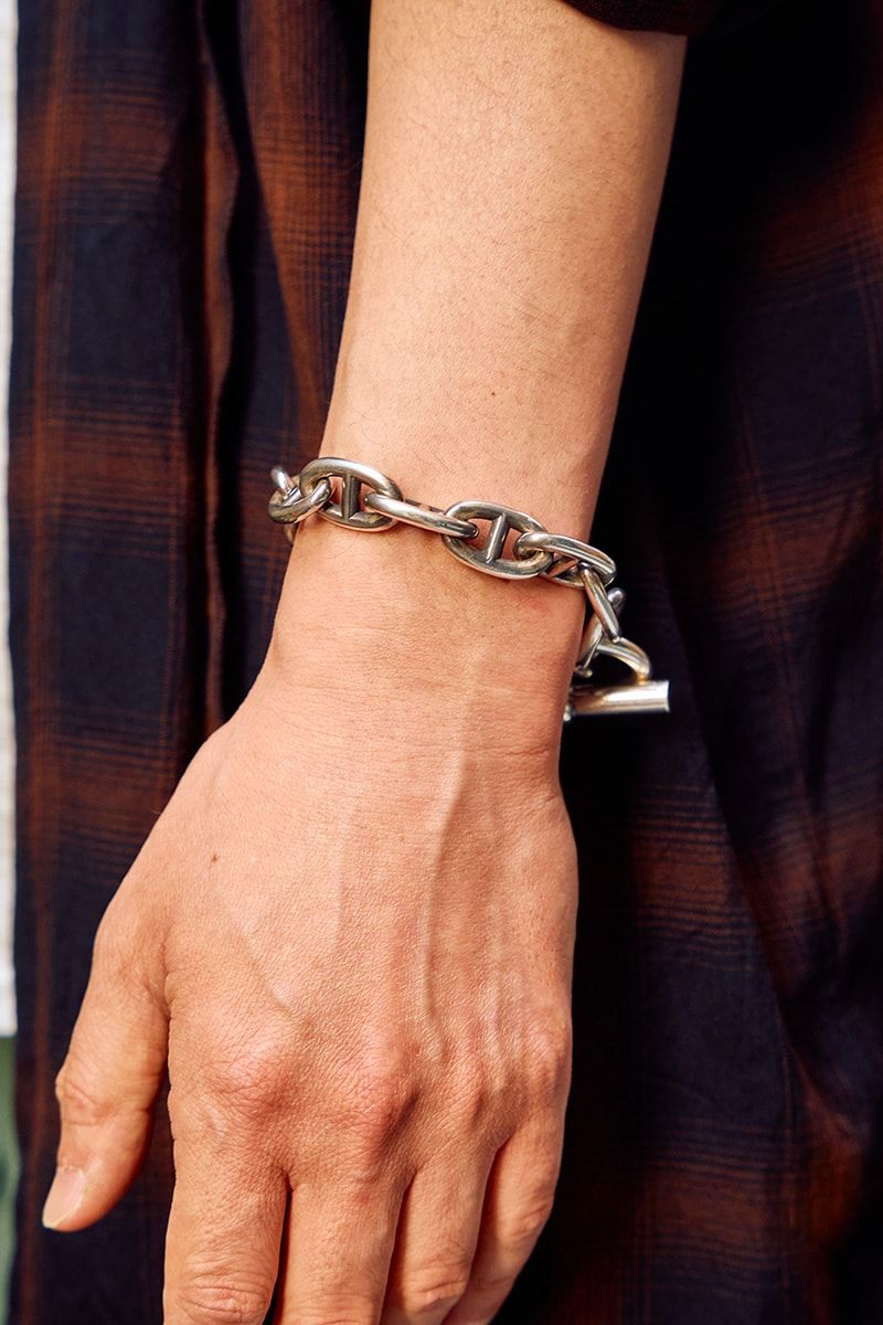 サイクルキャップで「チェックシャツ×軍パン」のアメカジ王道コンビをスポーティに味付け 宮野 敦 5枚目の写真