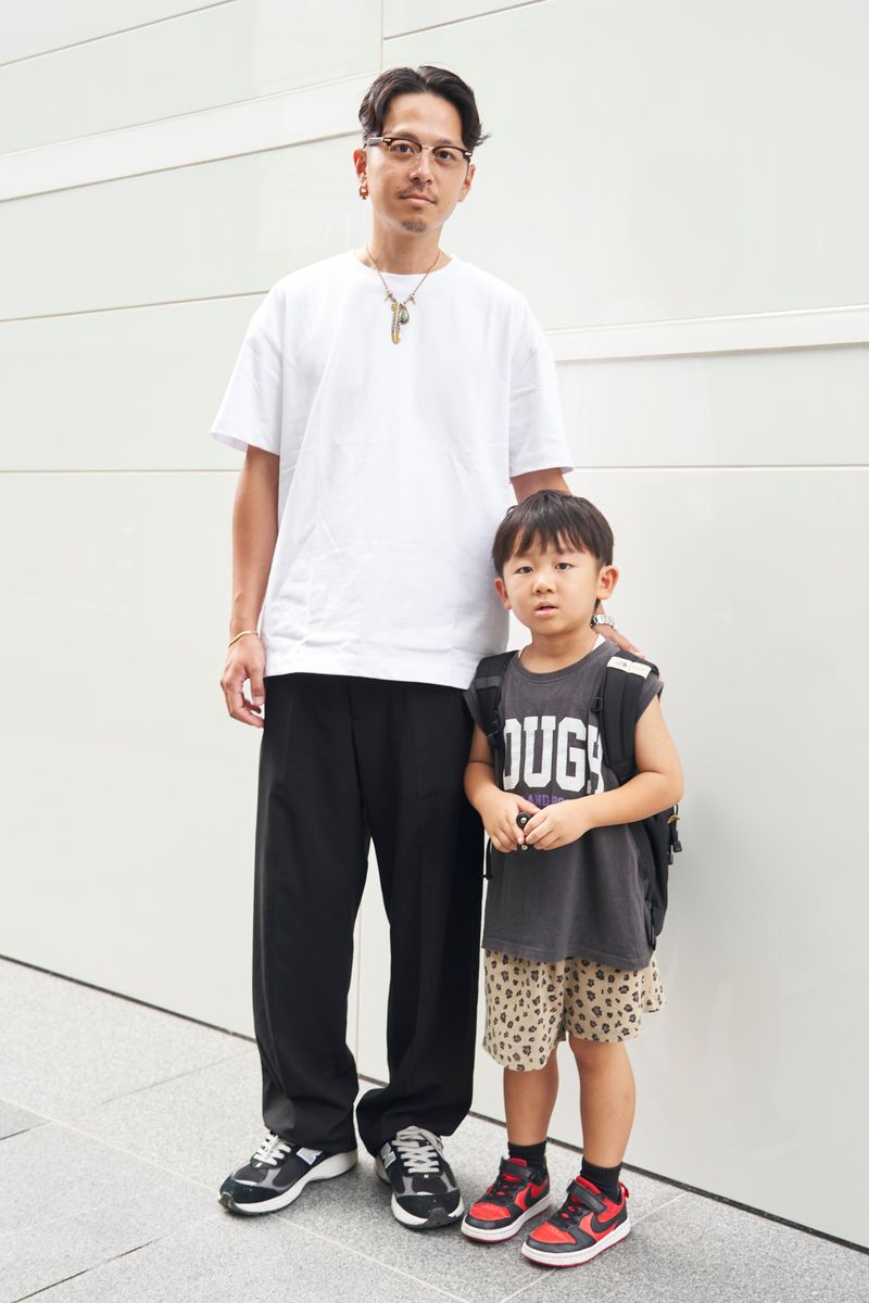 柄シャツ推しが白を着る日、アクセが際立つ S