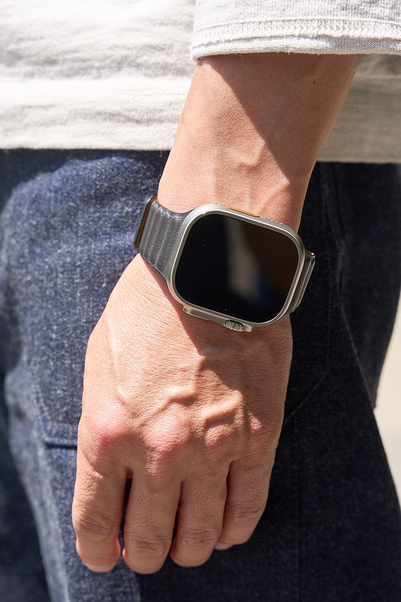 全身「アットラスト」で統一感を演出した大人トータルコーデ たかとし 5枚目の写真