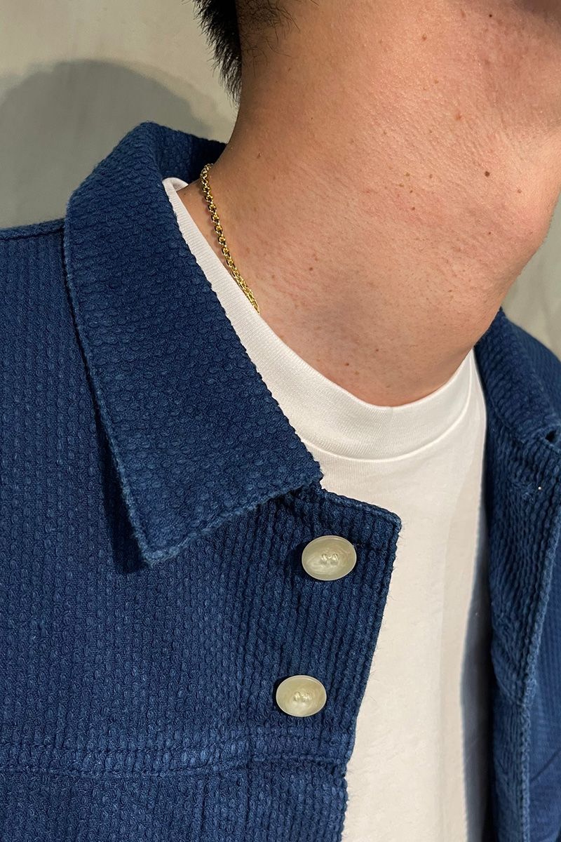 刺し子のセットアップをシルエットと小物使いで現代的に 皆方克明 4枚目の写真