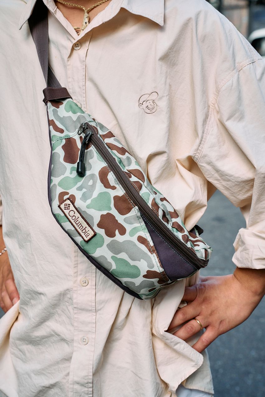 ナチュラルな“ベージュ系”コーデ3選。落ち着きをもたらす定番色を味方につけた街の洒落者たち - 3枚目の画像