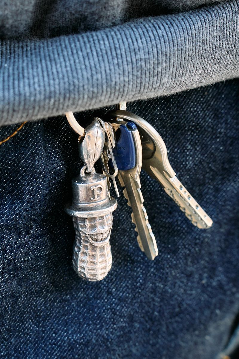 ワンちゃんとグレーニットのペアルック 阿閉祥平 5枚目の写真