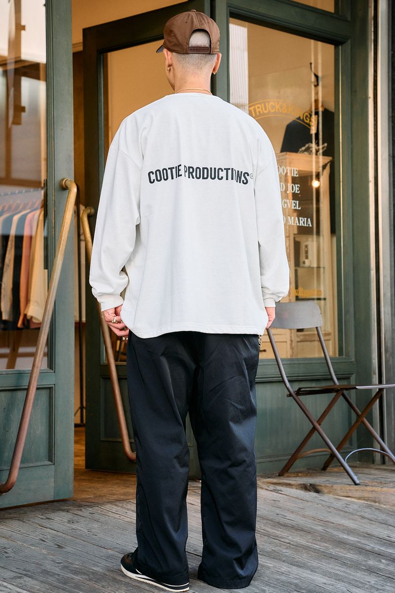 オーバーサイズのロンTで秋っぽく 池田宝希 2枚目の写真