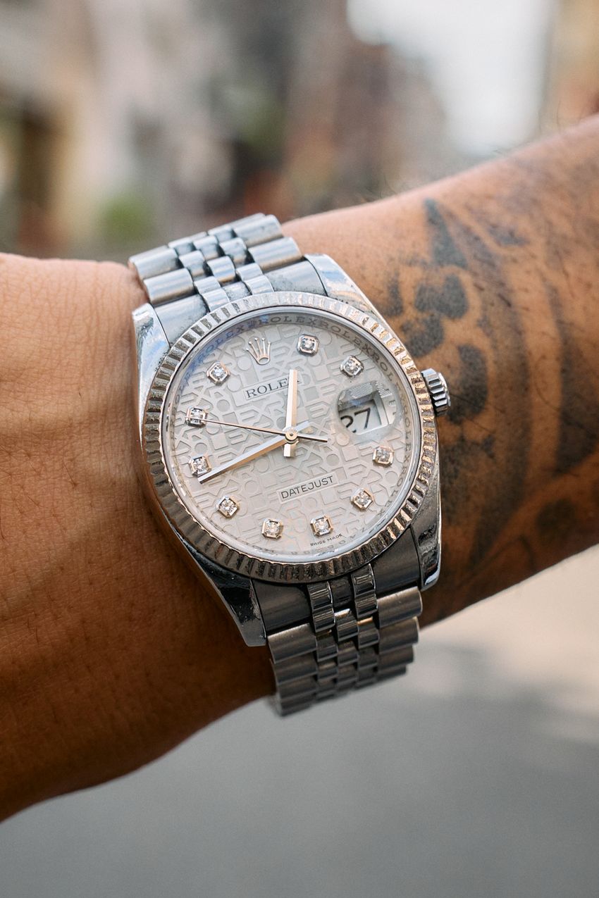 「レッドキャップ」はパンツだけじゃない！夏にさらりと映える”半袖シャツ”の有能性をスナップで - 8枚目の画像