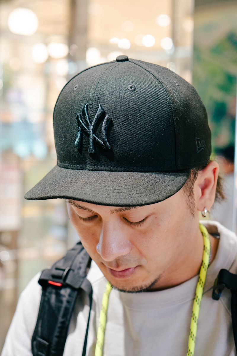 ネックポーチにくびったけ。手軽に挿し色 遠藤貴人 4枚目の写真