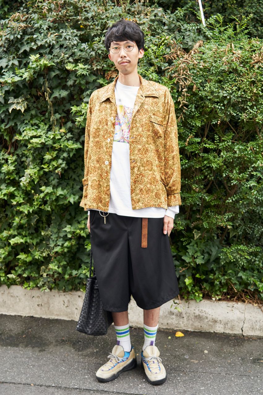 【ショーツ＆長袖】春→夏の変わり目服、足元は何を合わせる？ 洒落者たちの模範解答 - 2枚目の画像