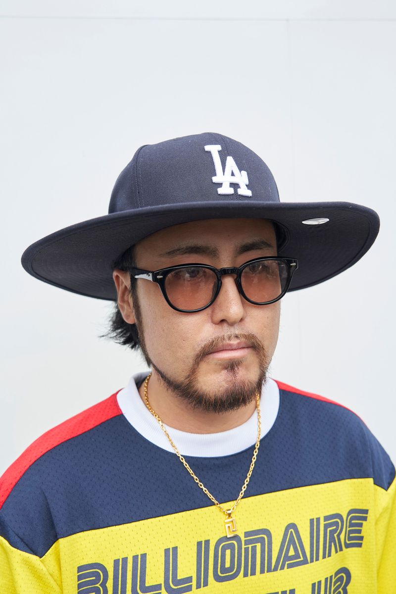 手本は西海岸。アーティスト衣装もチェック サイトウ 3枚目の写真