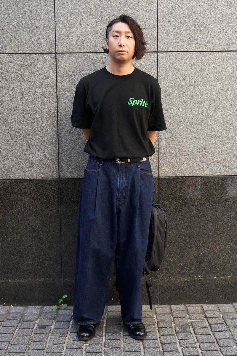 バギーパンツに合わせて重さが出る革靴を選択 じゅんいち