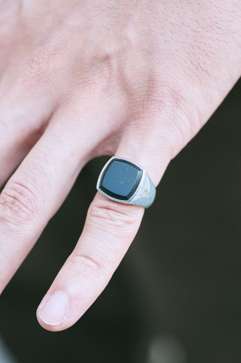 白と緑でTシャツ＆スニーカーの色リンク 吉田クリストファー 5枚目の写真