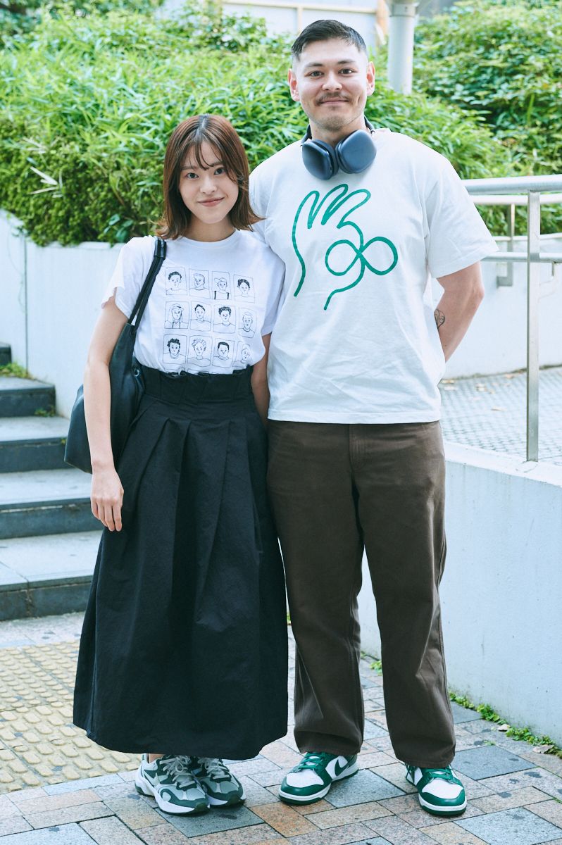 白と緑でTシャツ＆スニーカーの色リンク 吉田クリストファー