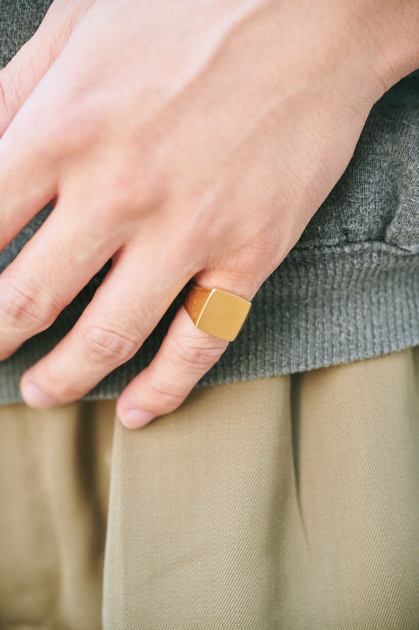 “シンプルに古着”でこなれた夏のコーディネイト3選。白T、シャツ、スラックスetc. - 9枚目の画像