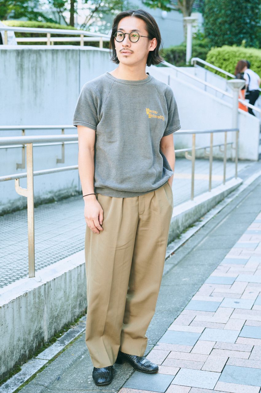 “シンプルに古着”でこなれた夏のコーディネイト3選。白T、シャツ、スラックスetc. - 8枚目の画像