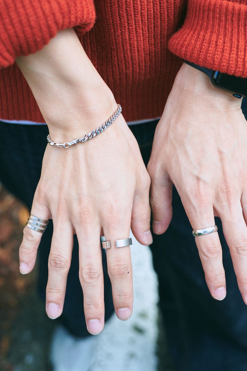 トレンドのニットポロ。秋色なら即戦力に 前田晃司 5枚目の写真