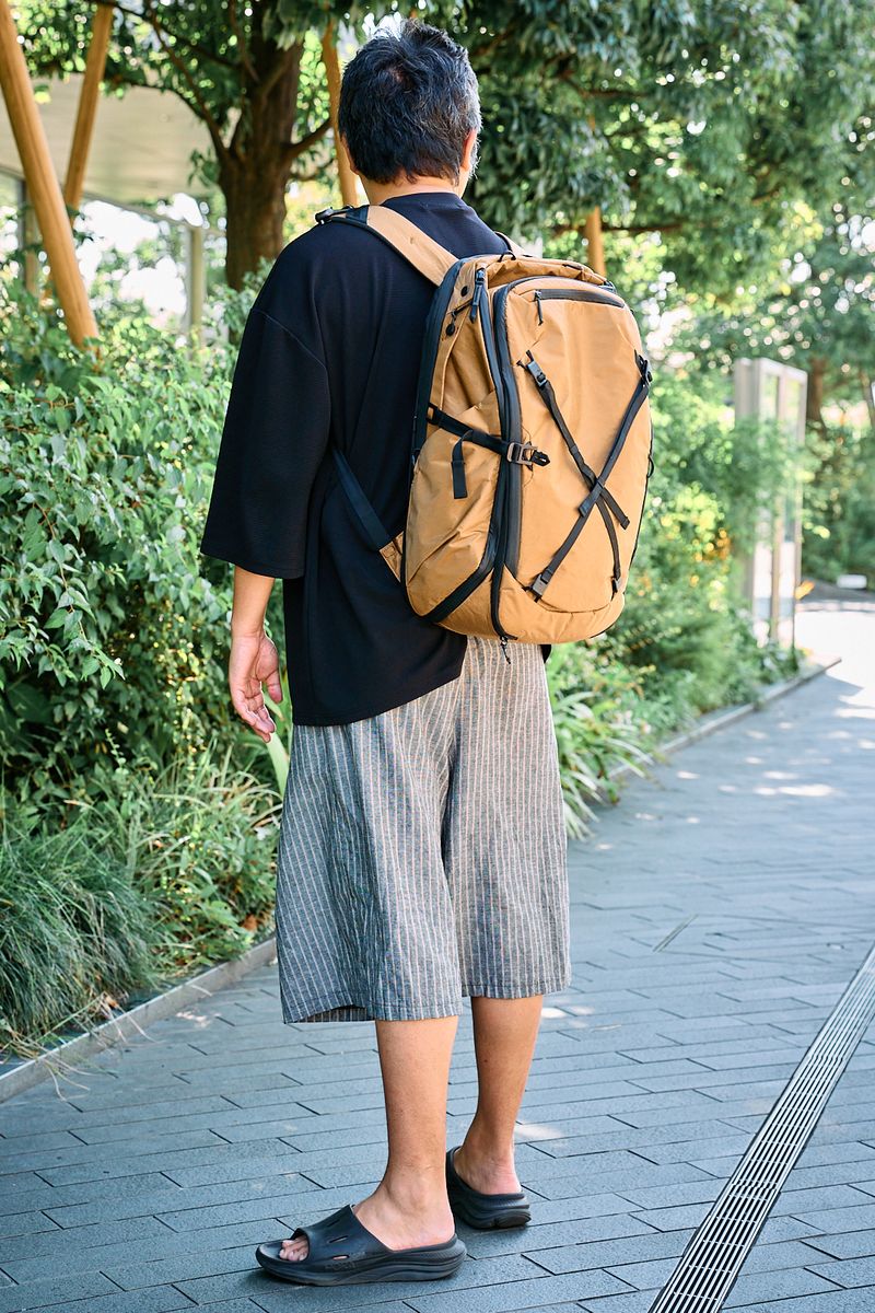 オーバーTの選び方。肘を覆う丈がしっくり 細野大介 3枚目の写真