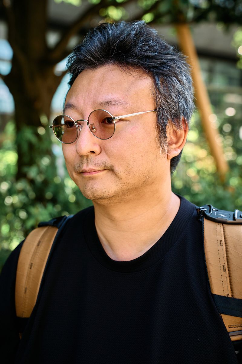 オーバーTの選び方。肘を覆う丈がしっくり 細野大介 5枚目の写真