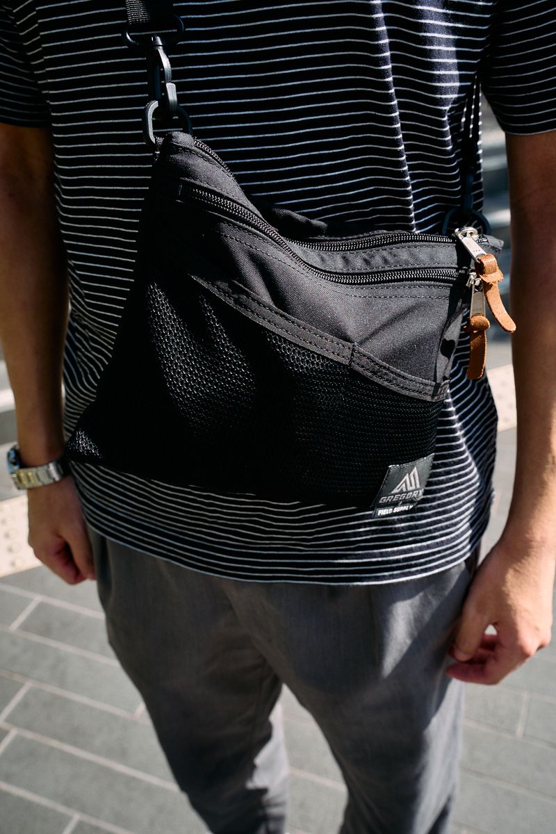 ワンマイルコーデもモックネックでこなれ感 平木佑太朗 6枚目の写真