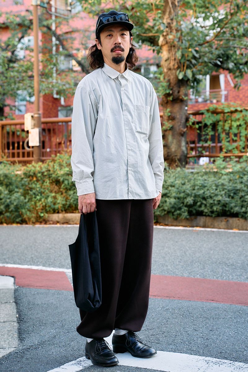 きちんと感×ゆるボトムス。この配分が俺流 益田 尚