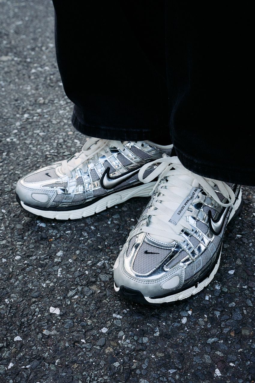 “白シャツ”に、どんなパンツを合わせてる？チノ、ワークetc.着こなし上手3名の模範解答をスナップで紹介 - 6枚目の画像