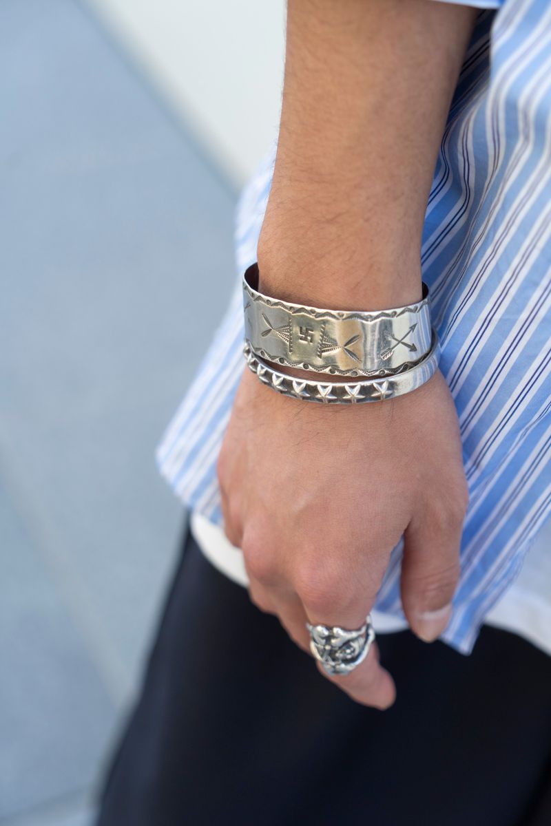 ストライプとチェッカーボード柄を白で中和 大橋工貴 5枚目の写真