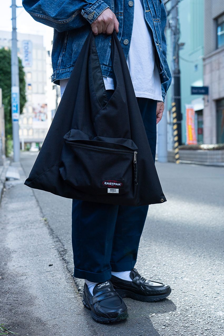 即完コラボスニーカー愛用者SNAP！ ローファー型NB、TABIリーボック、サカイ×ナイキ - 3枚目の画像