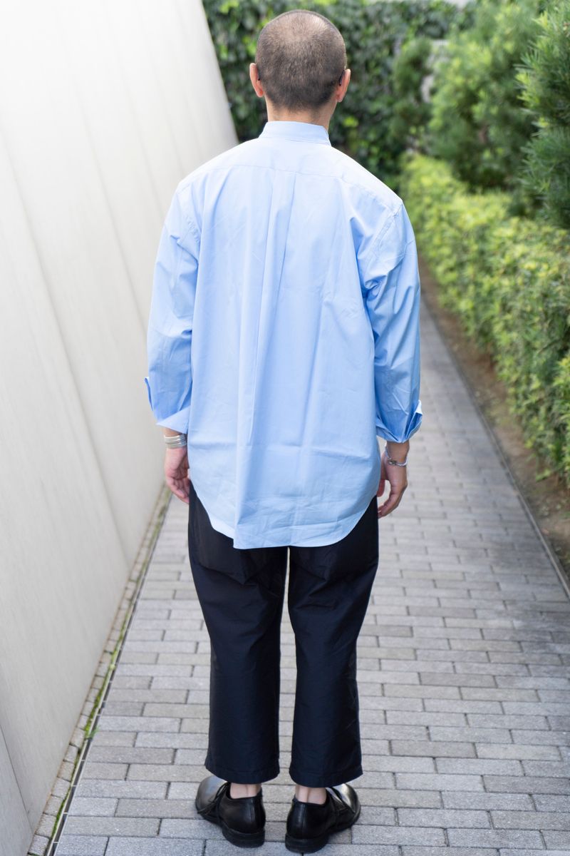 モードと無骨がいい塩梅。眼鏡もお似合い！ 外川喜彦 2枚目の写真