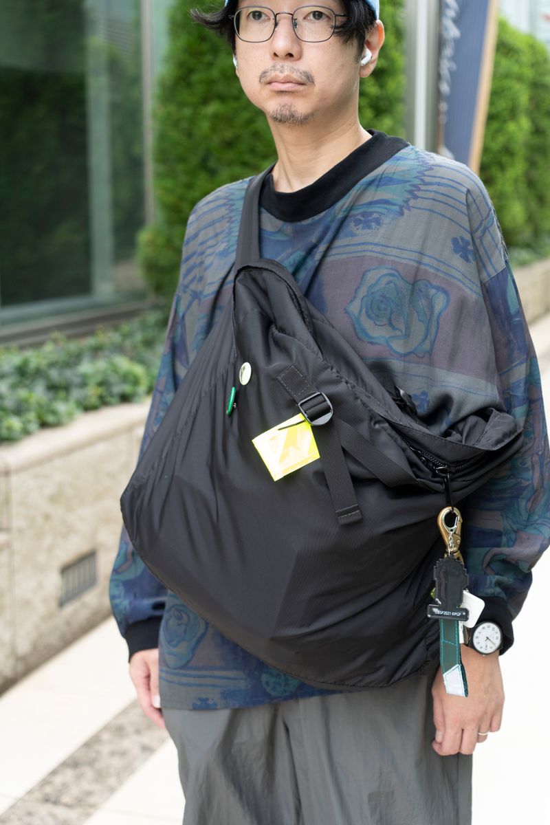 色のトーンを寄せてクセ強アイテムを束ねる 松田 匡 3枚目の写真