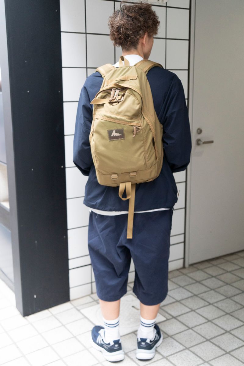 海外バスケ選手風のざっくりとした着こなし 6ban 2枚目の写真