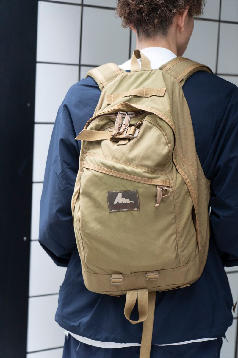 海外バスケ選手風のざっくりとした着こなし 6ban 3枚目の写真