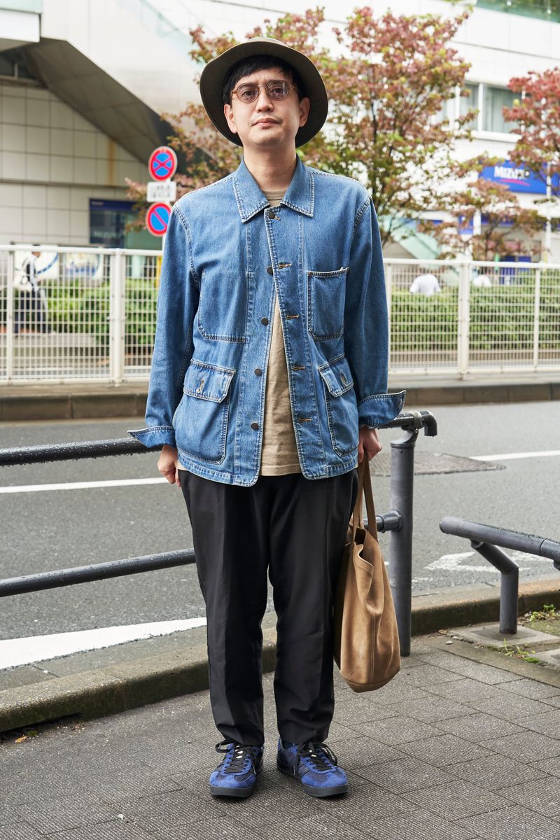 秋コーデにベージュの小物がベストマッチ たすく