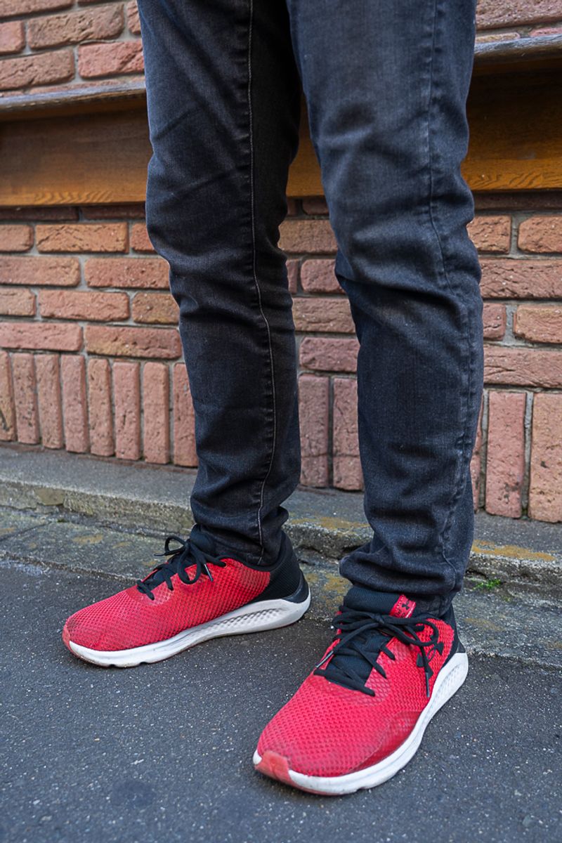 スキニーの復権？少し先で待っています 長濱弘明 5枚目の写真