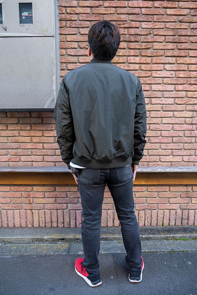 スキニーの復権？少し先で待っています 長濱弘明 2枚目の写真