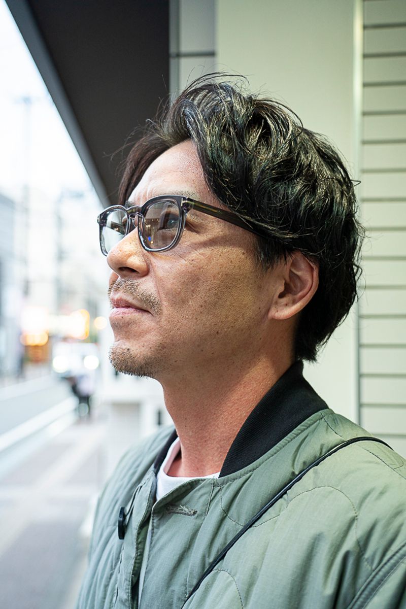 キルティング×デニムで魅せる大人の余裕 秋本一樹 3枚目の写真