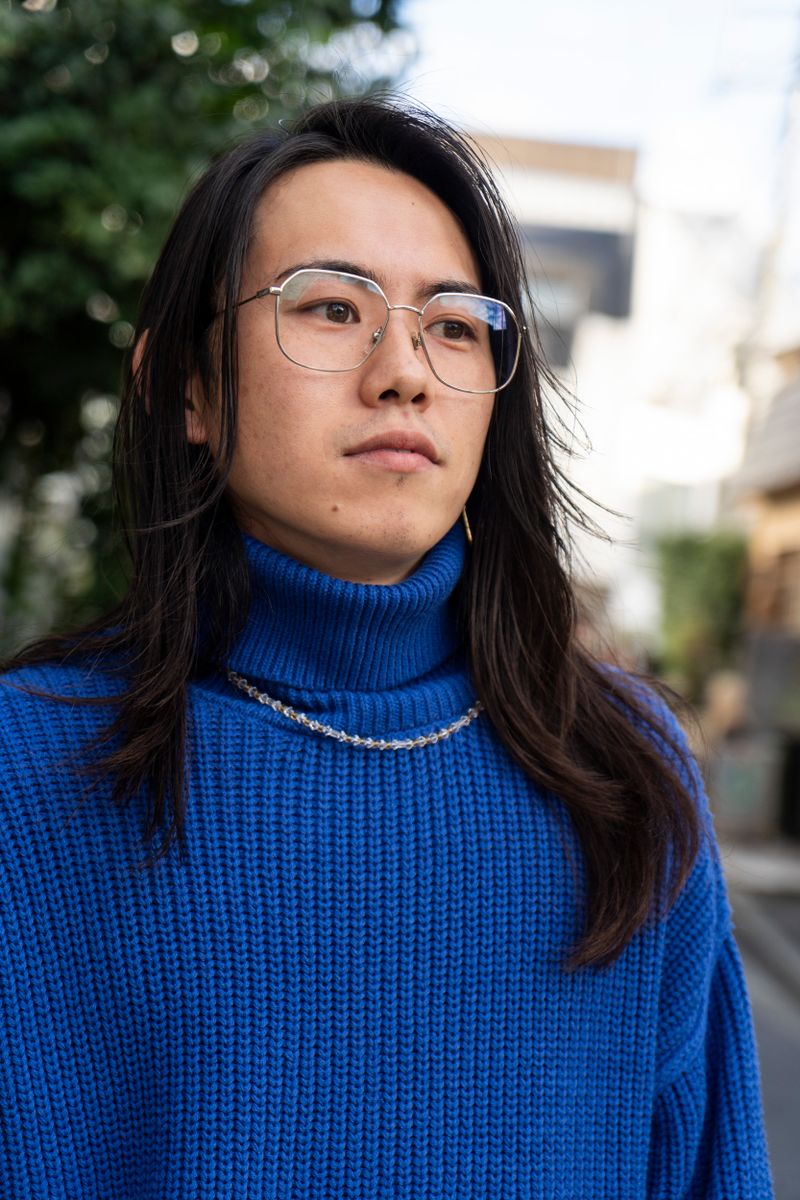 青×ピンク！大胆ワイドのモード系ニット術 s.k 2枚目の写真